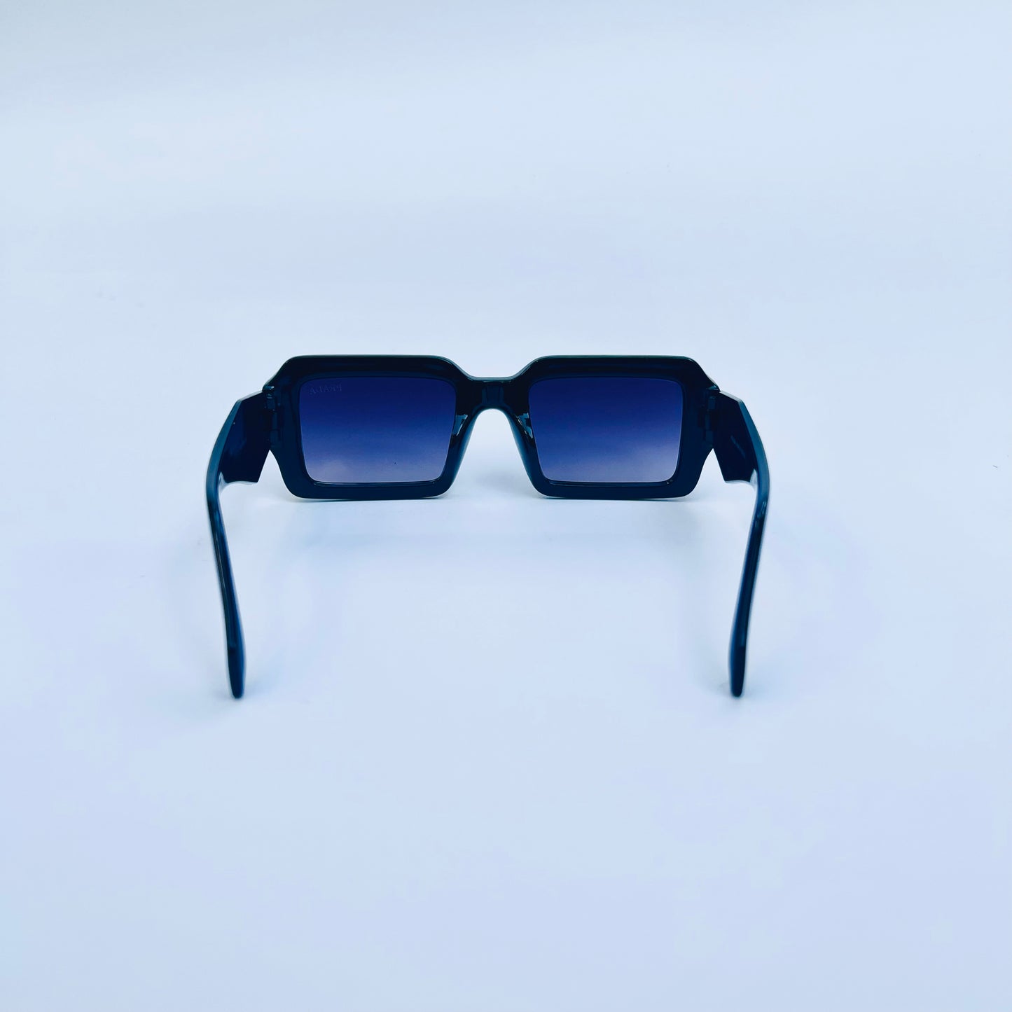 Square-9196-Black-Sunglasses