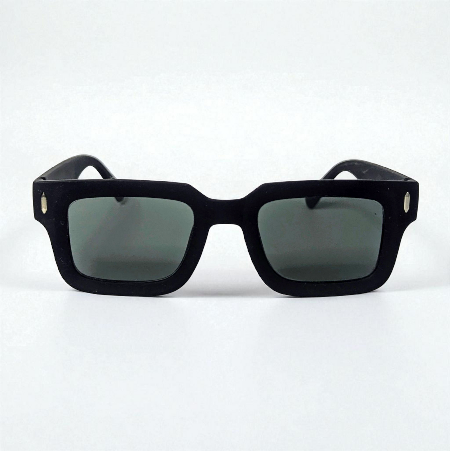 Black-Bold-8281-Square-Sunglasses