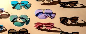 Aviator vs Square Sunglasses – How to Choose the Right Style